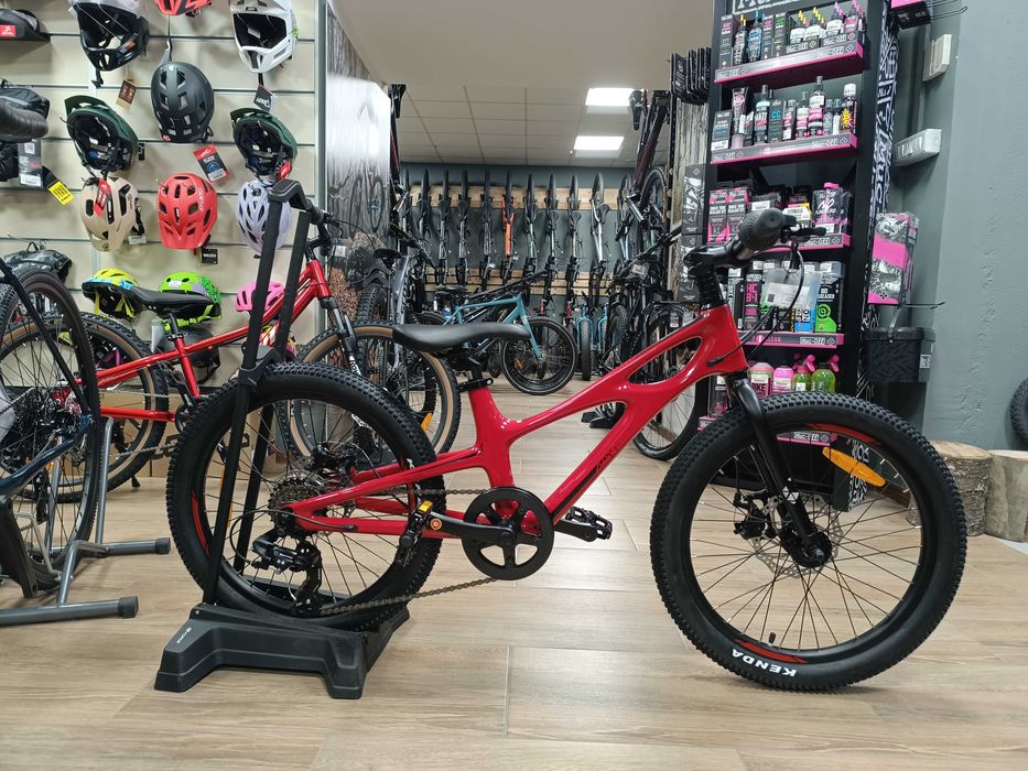 Bicicleta copii Royal Baby SPACE SHUTTLE 20 in stoc la Funky Sports