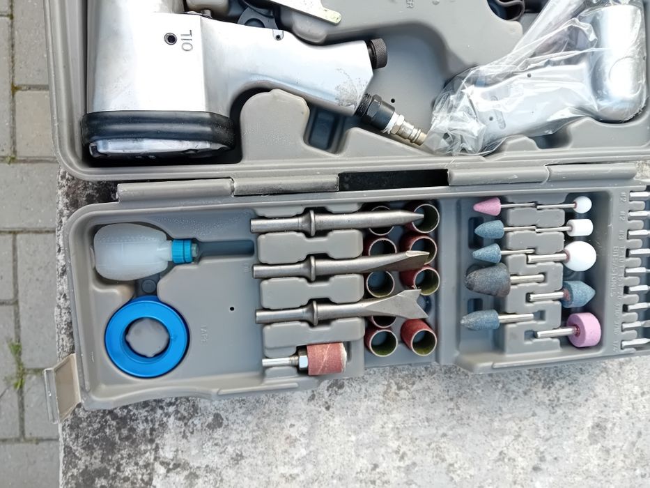 Set scule pneumatice