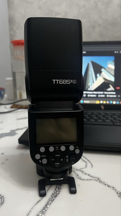 Вспышка godox tt 685