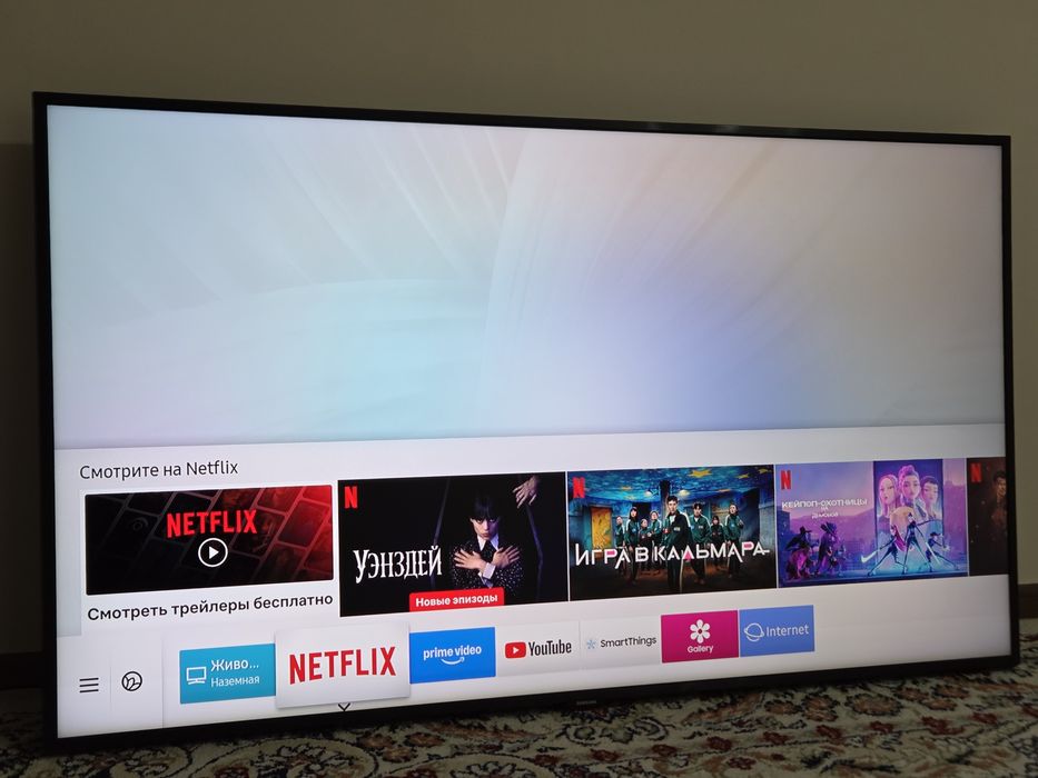 Продам Samsung 50" 130 см смарт телевизор smart tv