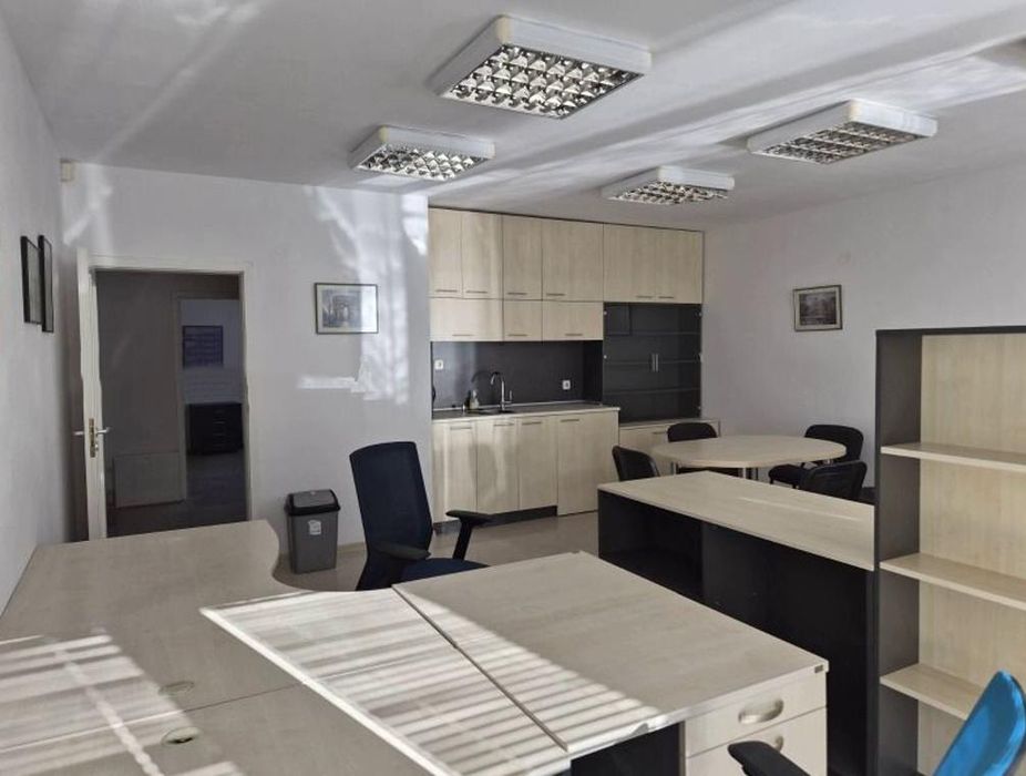 Дава се под наем Офис в София, Иван Вазов - 73 кв.м за 700 € - Снимка #5