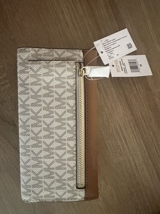 Michael Kors ново портомоне