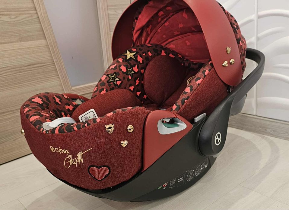 Столче за кола Cybex Cloud T i-Size Rockstar