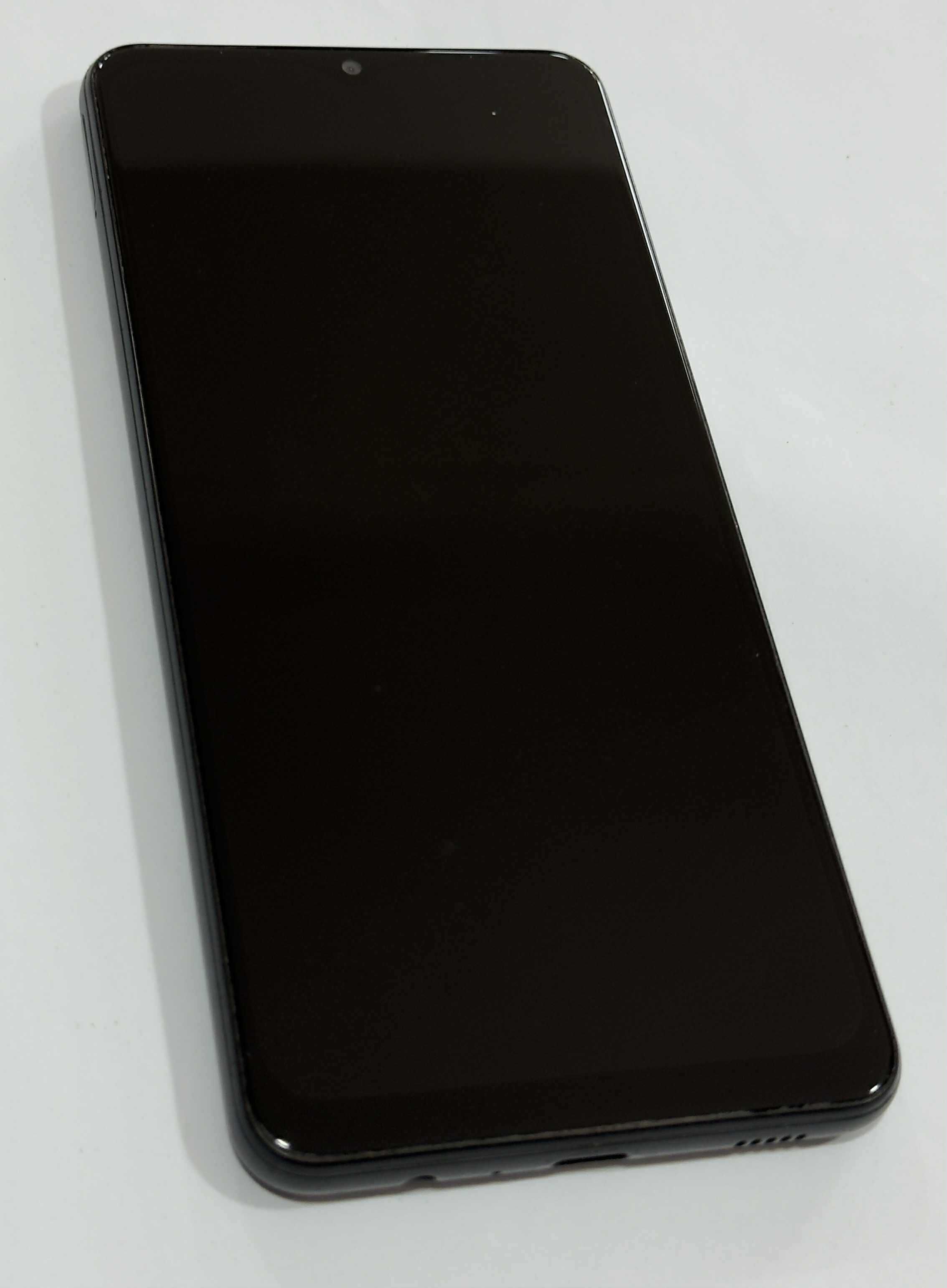 Продавам Samsung A12 128/4gb