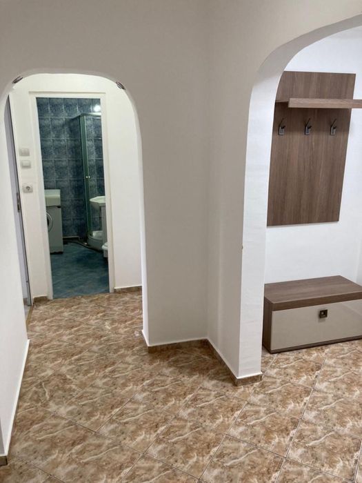 Vand apartament 2 camere