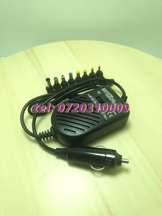 Incarcator Universal Pentru Laptop Pentru Auto Alimentare La 12v