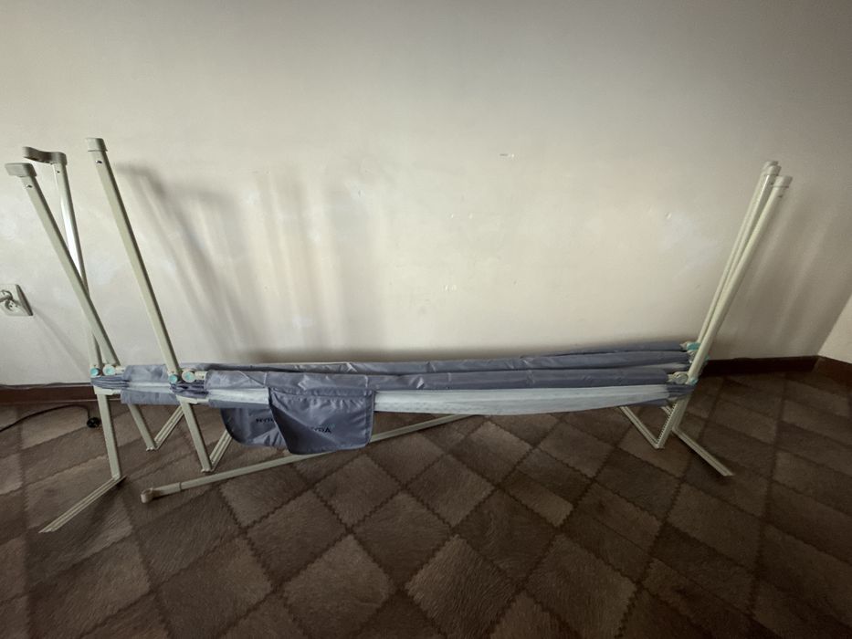 Бортики для двух спалки , в отличном состояние .