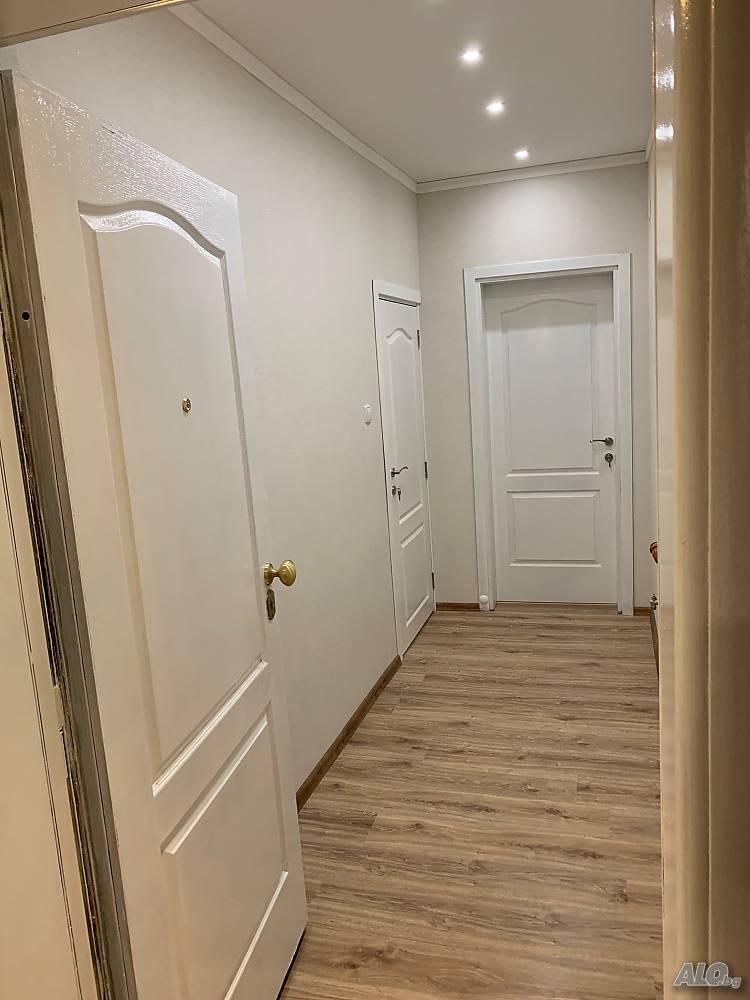 Дава се под наем Двустаен апартамент в Пловдив, Център - 60 кв.м за 484.5 € - Снимка #8