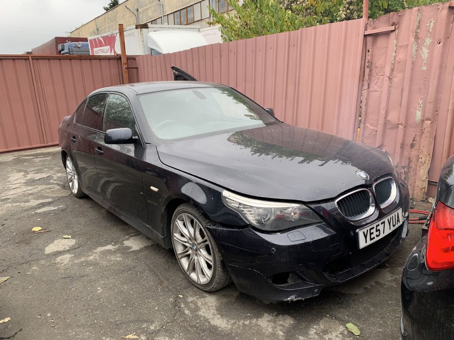 Продаваме бмв е60 525д фейслифт bmw e60 525d на части.