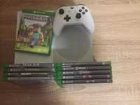 Vand urgent Consola Xbox One 500GB, 1 controller original si 10 jocuri