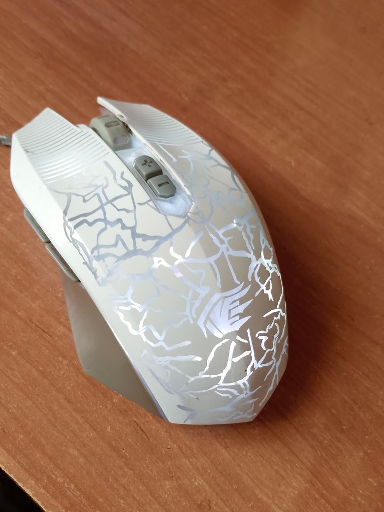 Продам мышку для пк