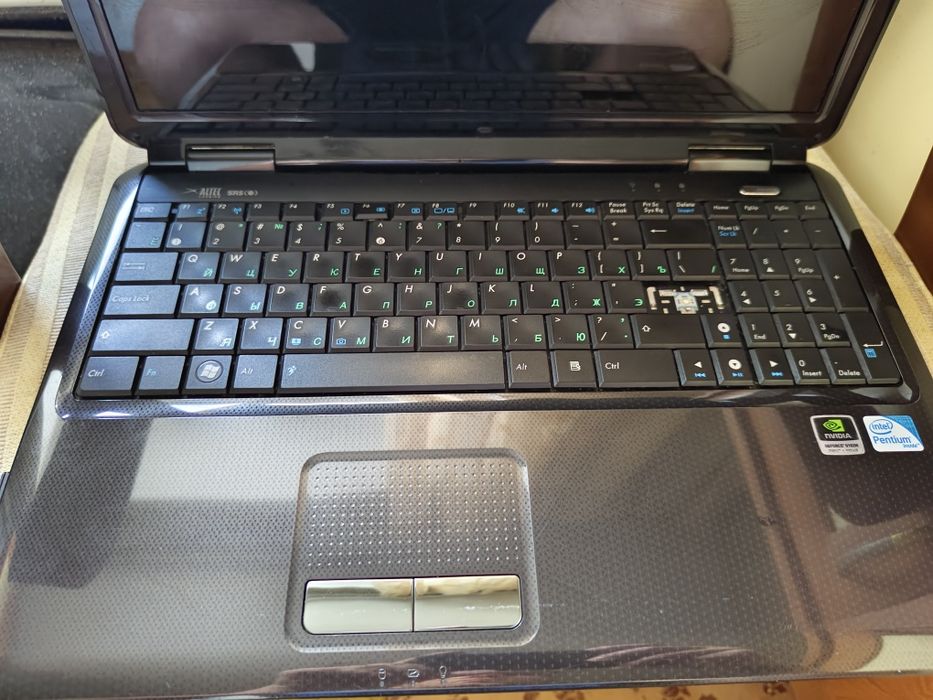 Продаю ноутбук Asus