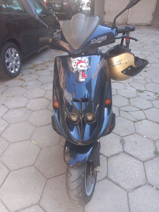 Продавам скутер  Малагути