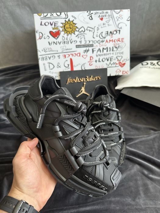 Dolce Gabbana Space Black (size 42/43)