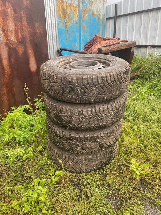 Продам зимние резины