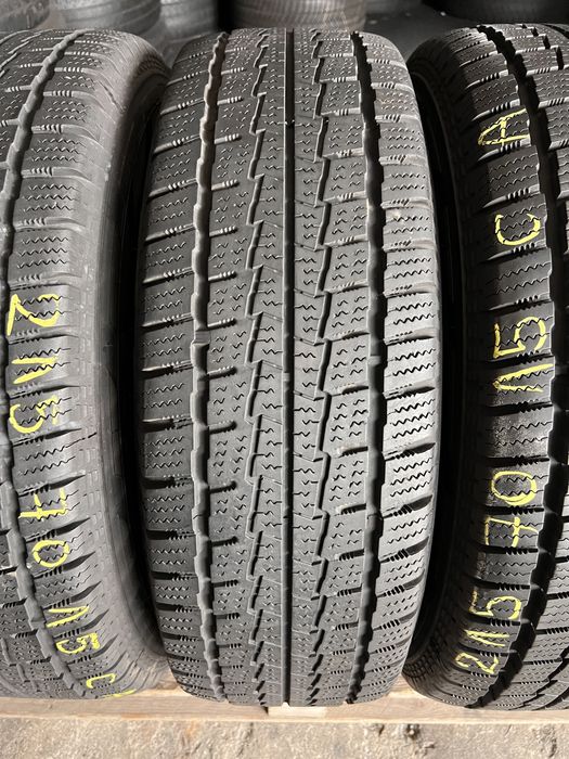 4 anvelope iarna ca NOI 215/70/15 C , Hankook !