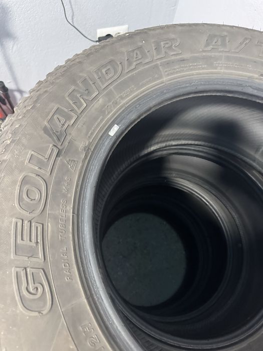 Yokohama Geolander A/T 265 65 R17