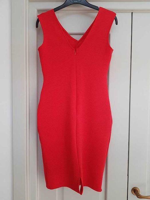 rochii scurte perfecte pentru vara, elegante sau casual, marime M