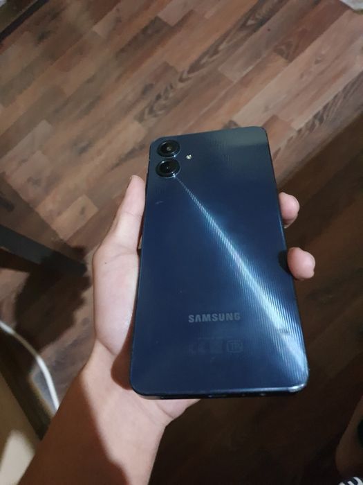 Samsung A06 128GB yengi tel kelishamiz