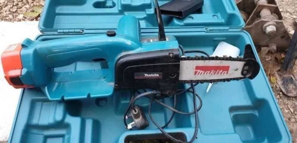 Резачка Makita на батерии. Неразличима от нова