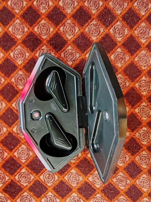 Căști cu bluetooth, blutut , doua perechi jbl