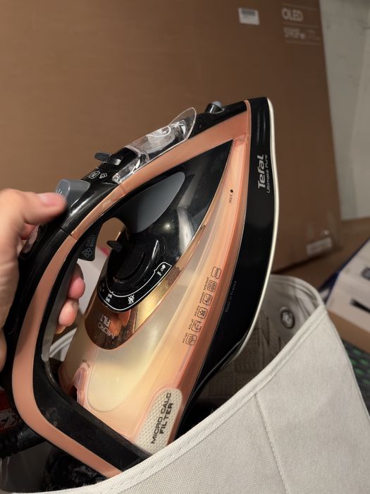 Ютия Tefal FV9845 E0 Ultimate Anti-calc, 3200W