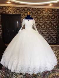 Продам свадебное платья абсолютно новое