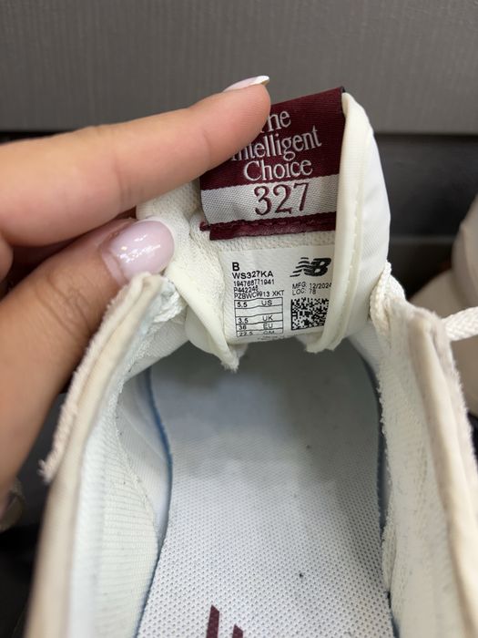 New balance 327
