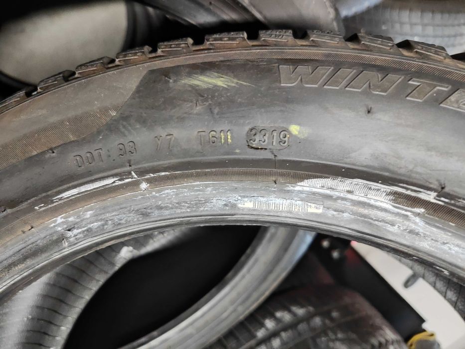 4бр. зимни гуми 225/50/18 Pirelli
