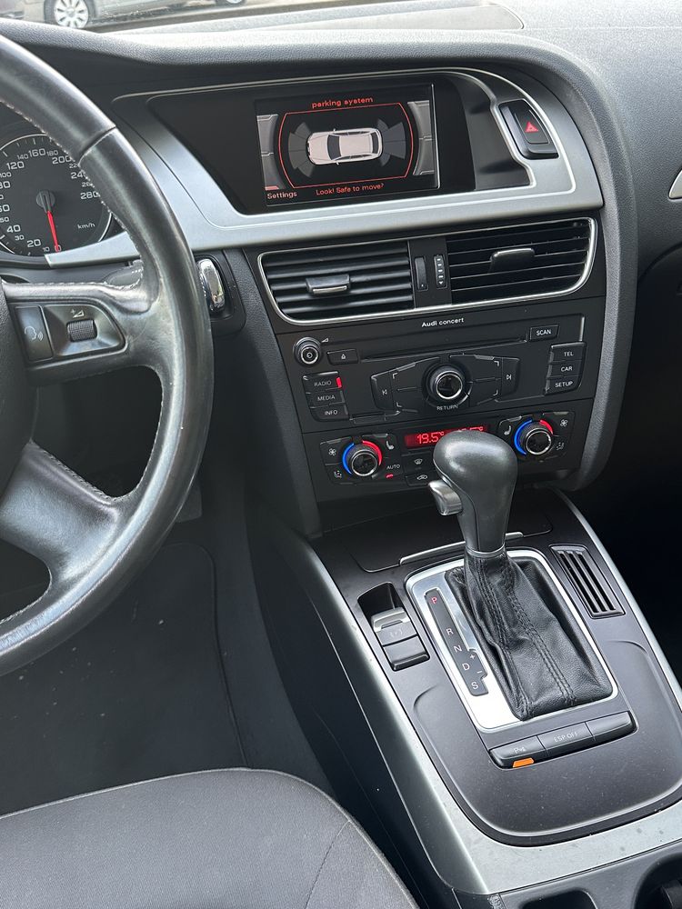 Audi A4 b8 S-Line 1.8 TFSi , Automat , E 5 / Navi Color , Bi-Xenon