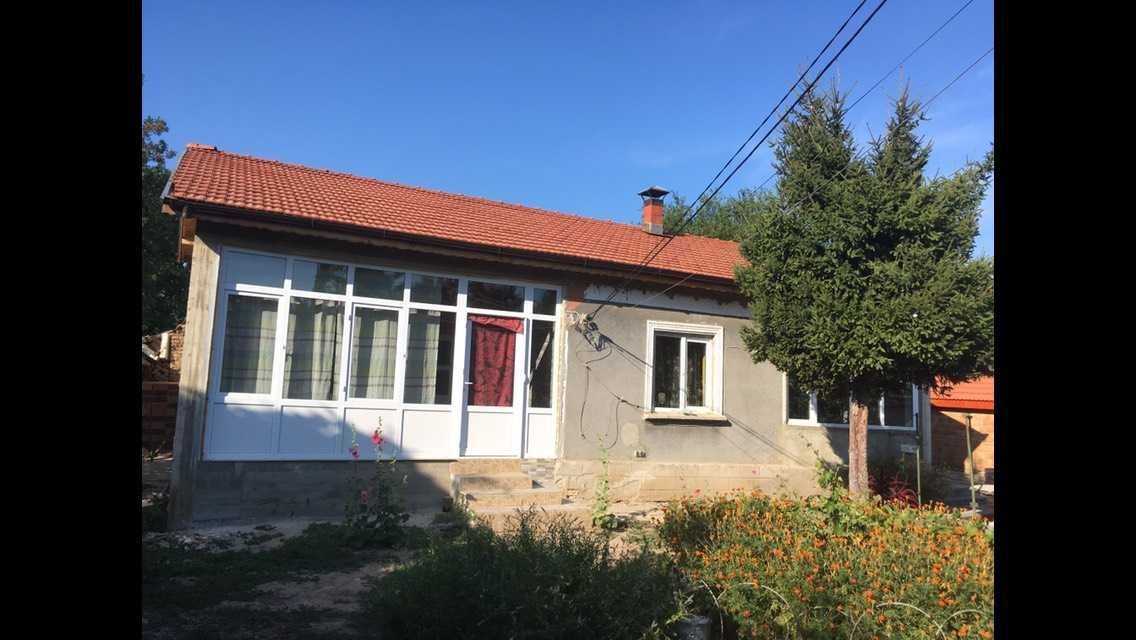 Реновирана къща на 20 км от морето в с. Спасово