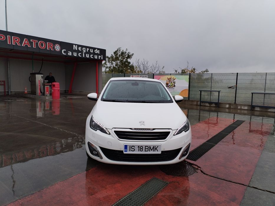 Peugeot feline 308 GT Line 1.6 benzină