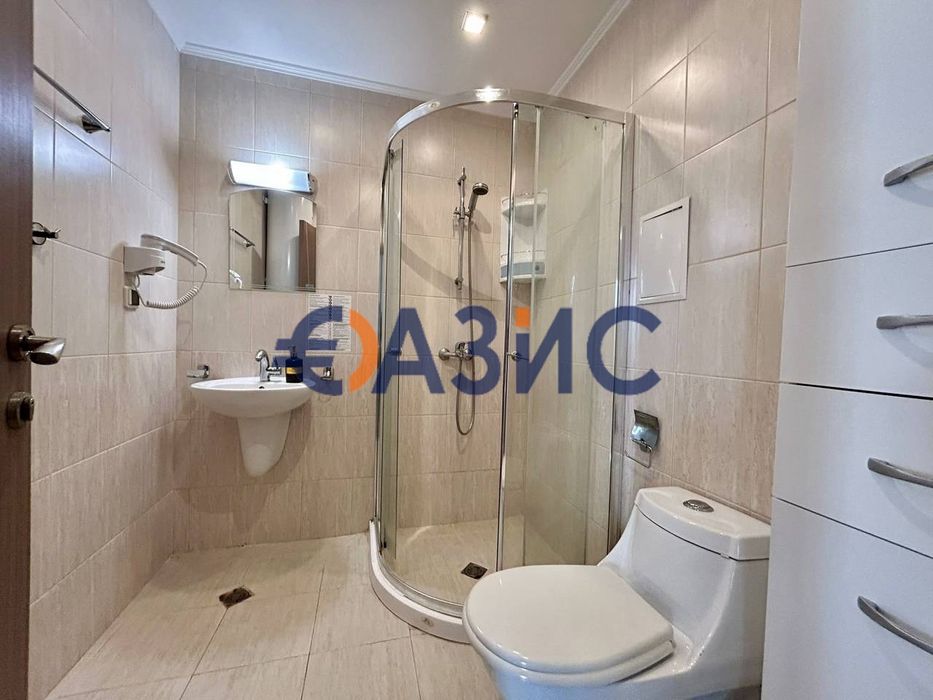 Продава се Двустаен апартамент в к.к. Слънчев бряг - 55 кв.м за 742 €/кв.м - Снимка #4