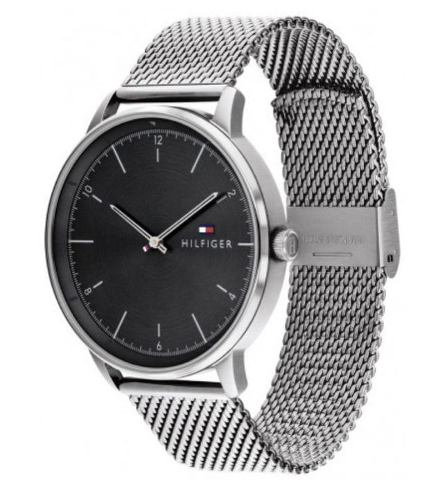 Часы Tommy Hilfiger