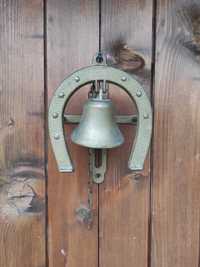 Месингова камбана за врата