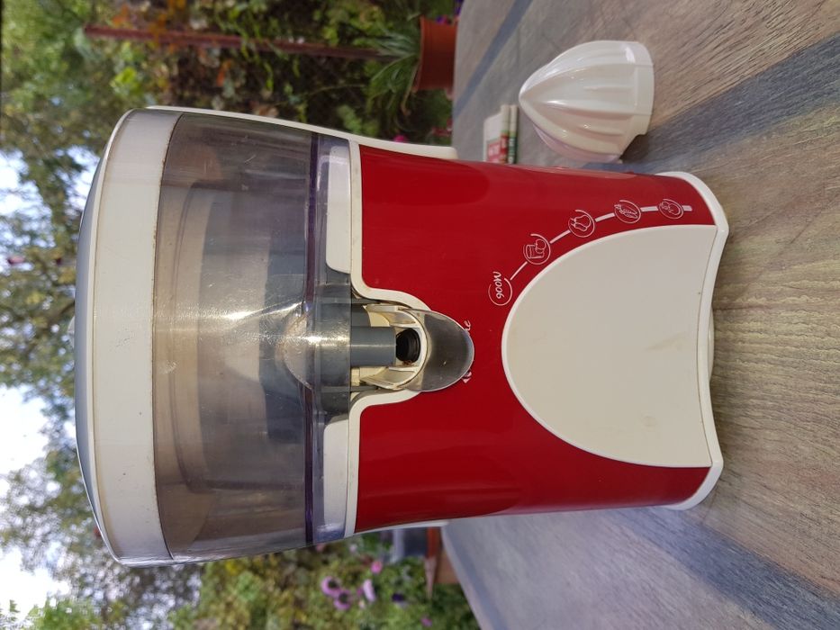 Storcator profesional.pentru fresuri.