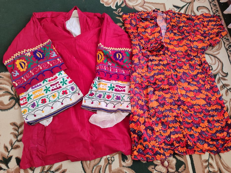 Kashtali ko'ylak sotiladi