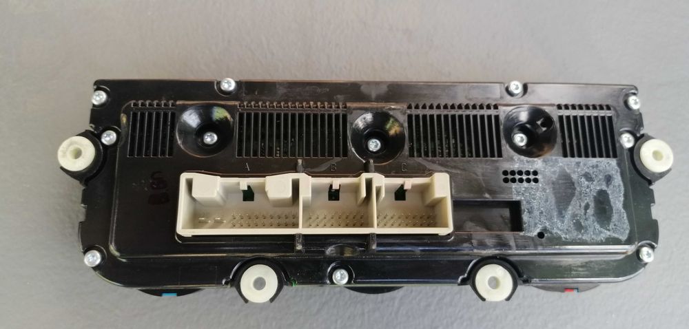 Панел климатик пасат б6 2008г