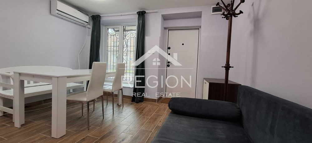 Дава се под наем Двустаен апартамент в Варна, Център - 38 кв.м за 357 € - Снимка #2