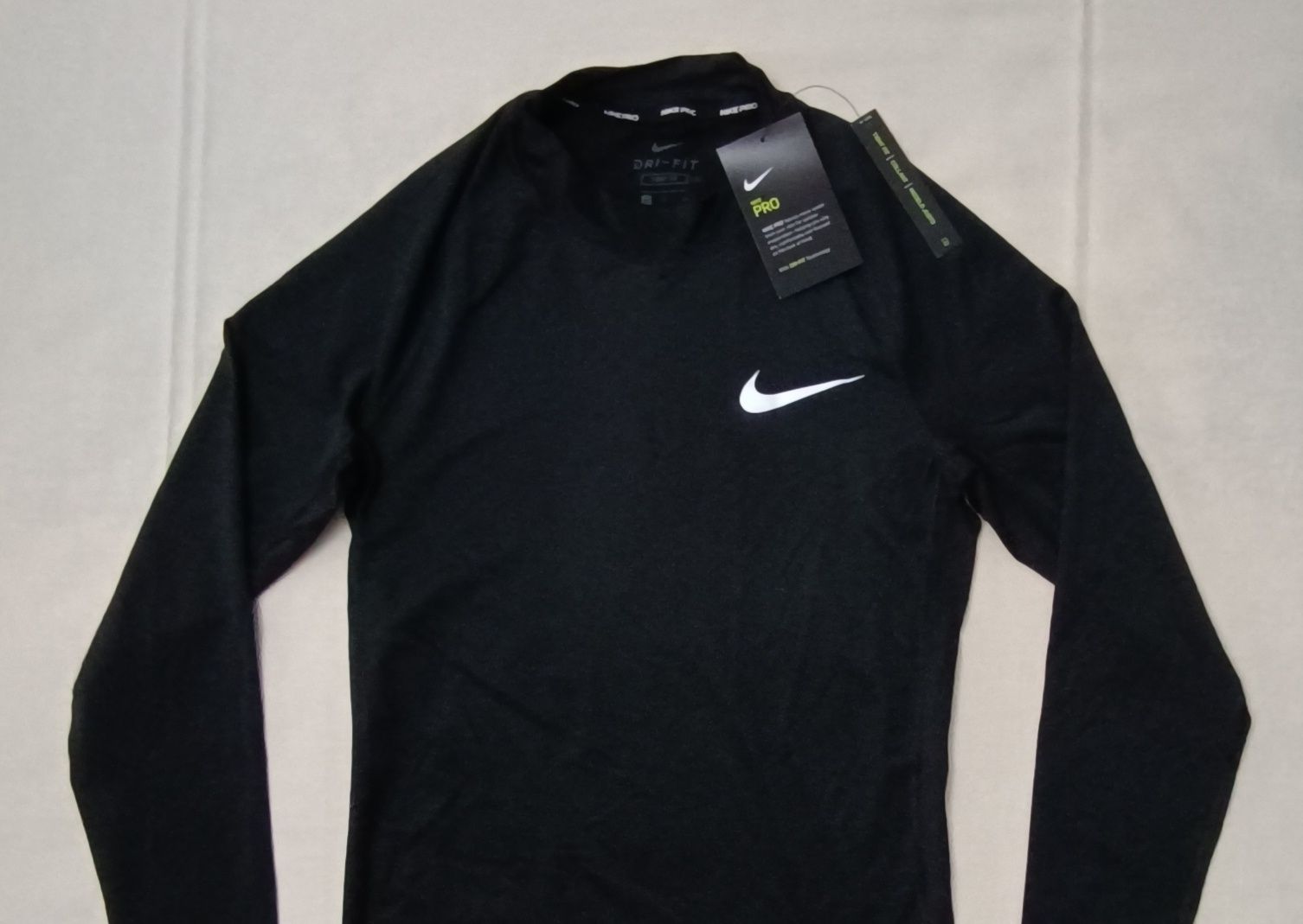 Nike PRO DRI-FIT Tight Fit Long Sleeve Top оригинална блуза S Найк