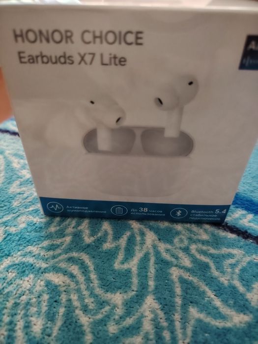 Продам наушники новые