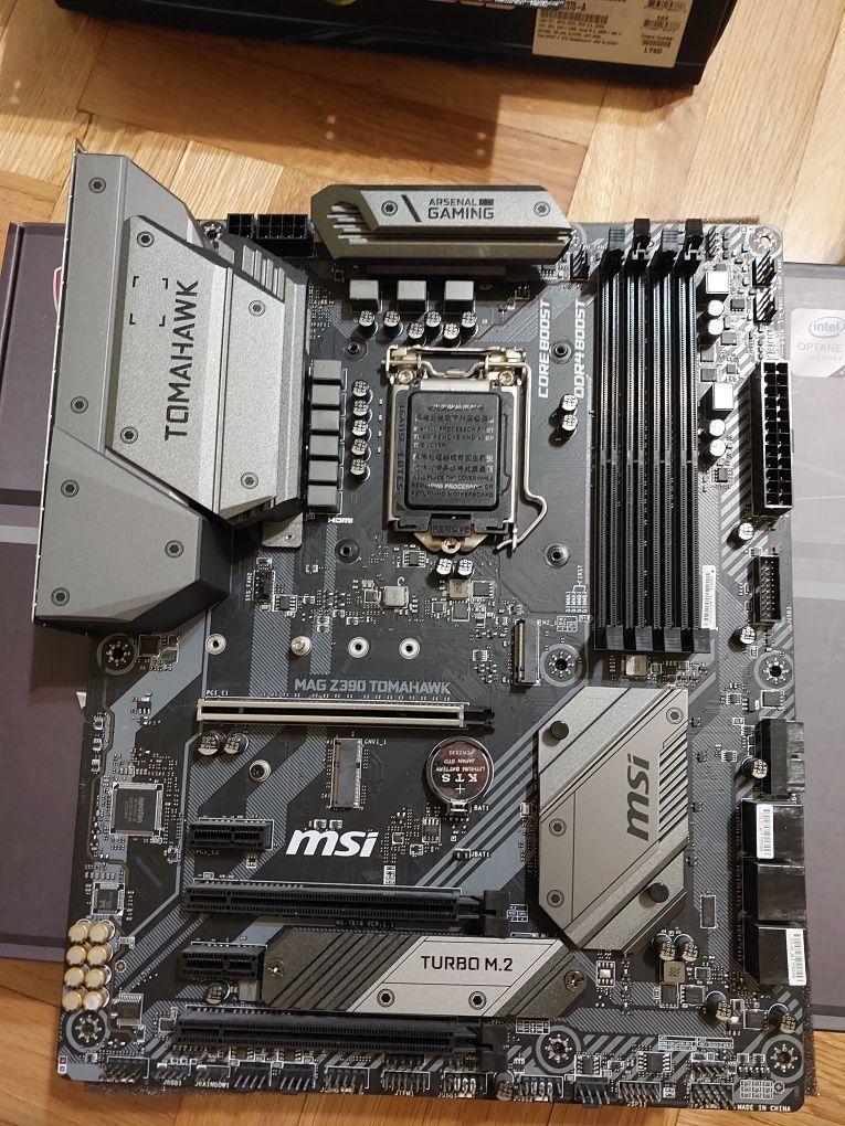 Дънни платки Asus Prime Z370 A и MSI Z390 Tomahawk за 8 и 9то Gen.