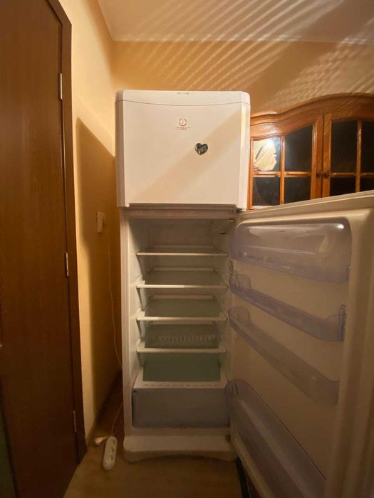 Frigider Indesit