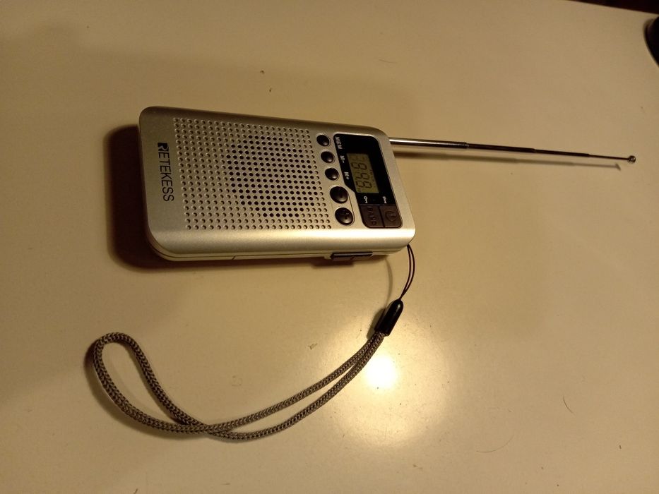 retekess tr106 портативно (джобно) радио