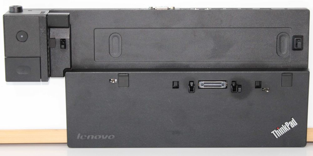 Докинг станция Lenovo ThinkPad Basic Dock 40A0