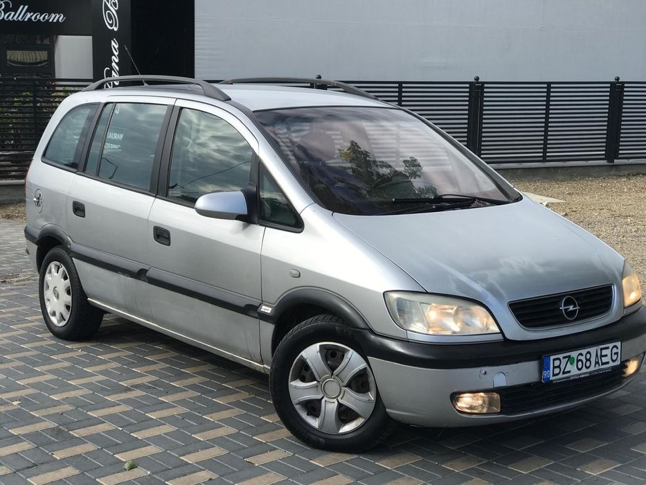 Opel Zafira  7 locuri