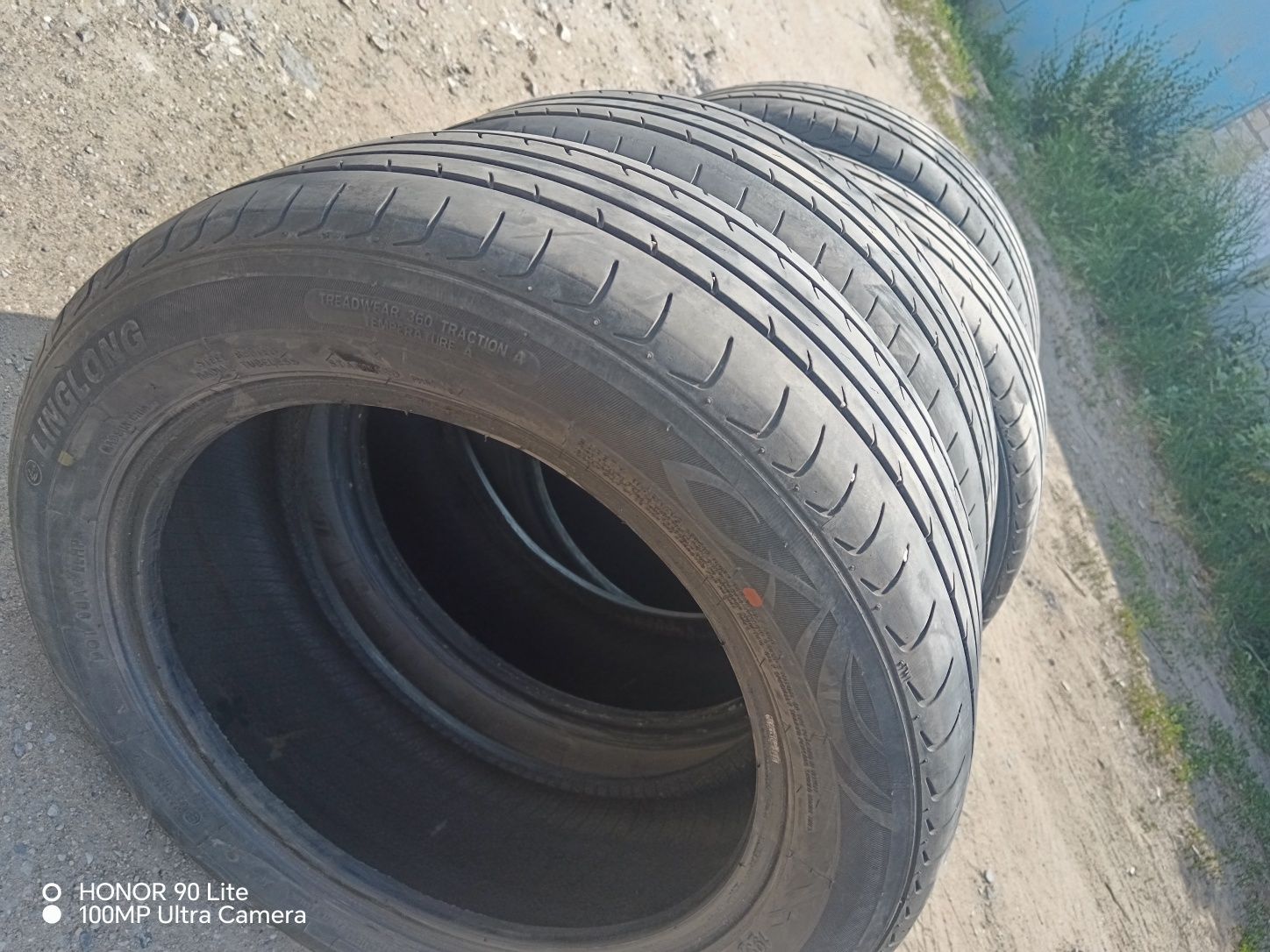Продам комплект шины размер 15
