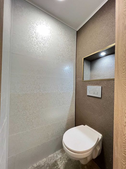 Продава се Тристаен апартамент в Плевен, 9-ти квартал - 106 кв.м за 1368 €/кв.м - Снимка #12