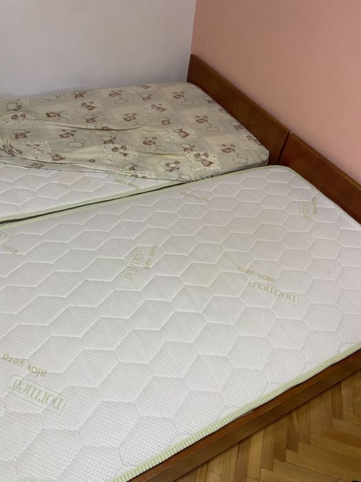 Paturi duble cu saltea si somieră