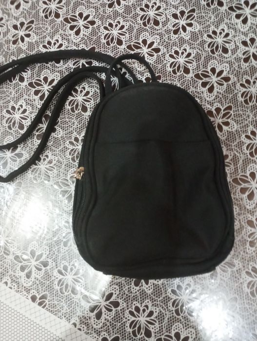 Детский рюкзак, аккуратный,черного цвета